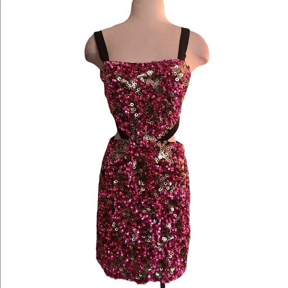 H:ours Molly pink sequin dress sz- medium - Picture 3 of 8